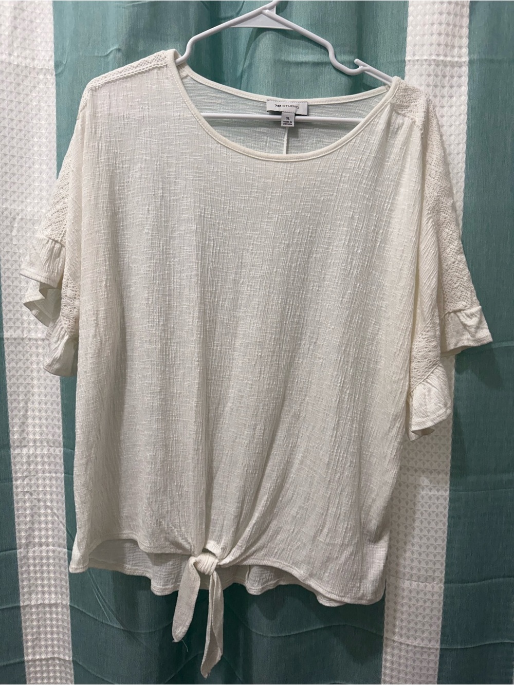 AB Studio Cream Tie-Front Short Sleeve Blouse